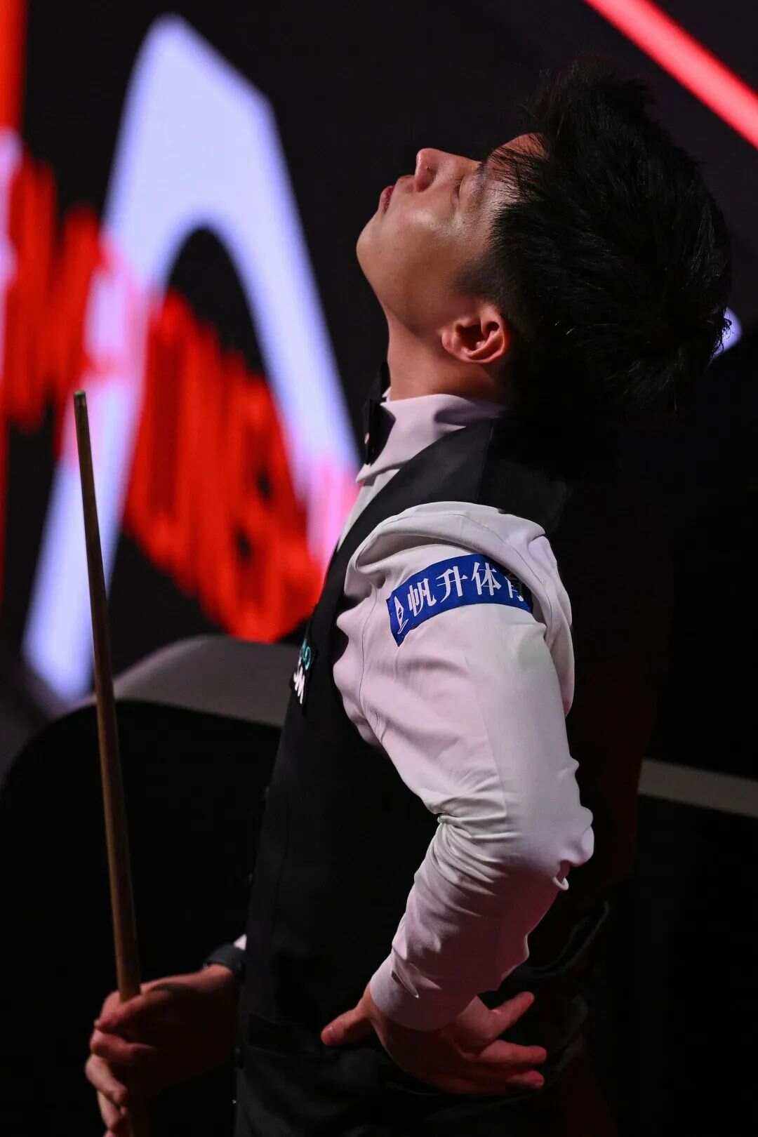 持冷静和效 持冷静和效