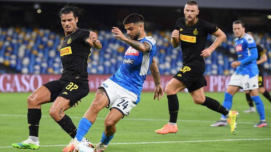 联赛中稳步 联赛中稳步